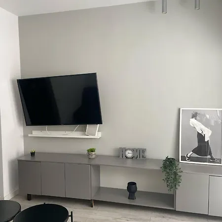 아파트 Cozy & Chic *